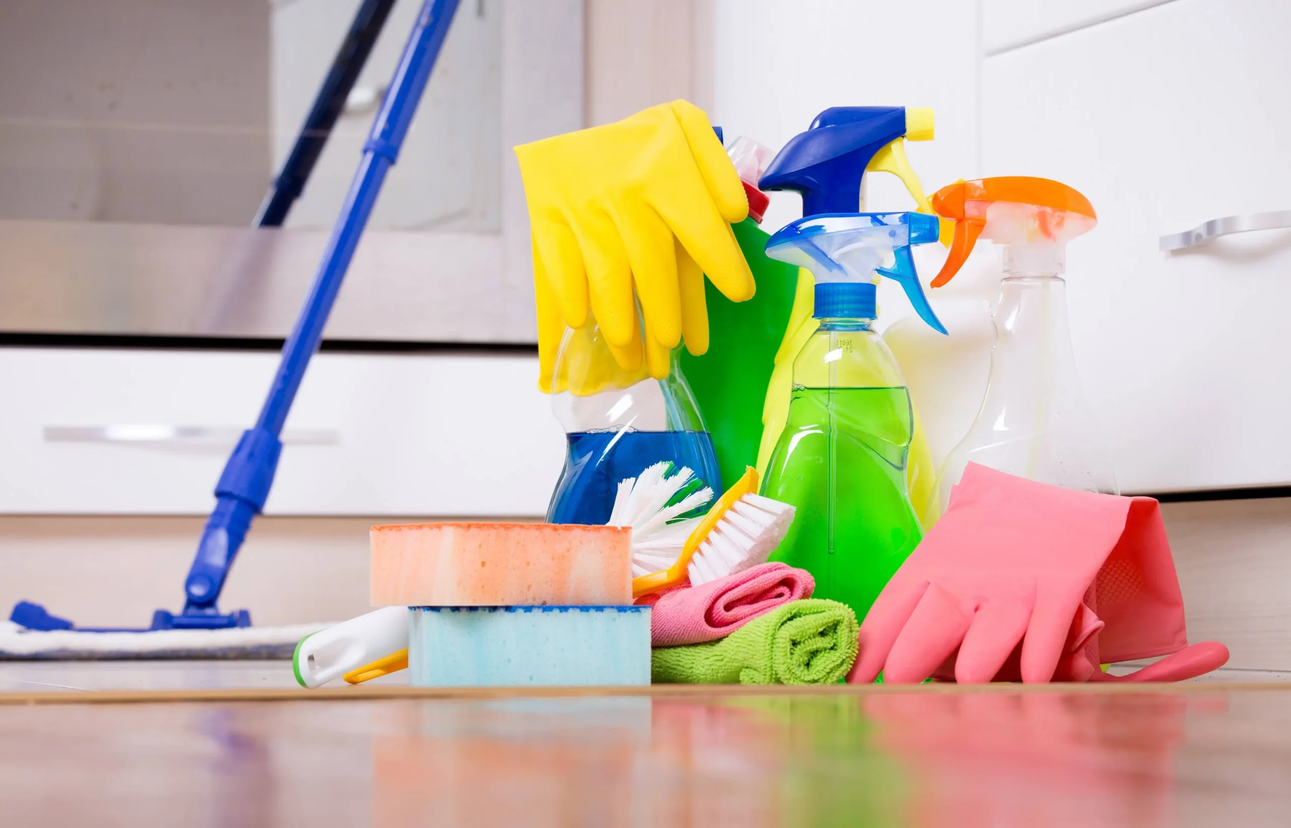 هنگام نظافت ساختمان به چه ابزارهایی نیاز است؟